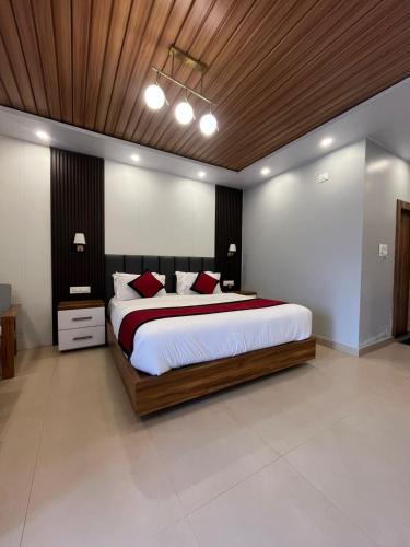 Toorsa Riverside Resort, Jaigaon