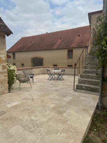 Iekārtas, Détente et charme au Domaine (Detente et charme au Domaine) in Coust