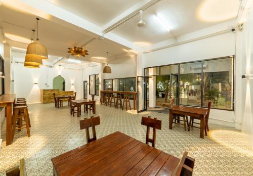 Létesítmények, Peaceful Hotel near Nam Phou Szökőkút