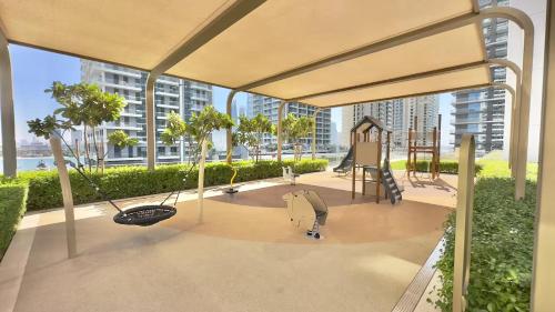 Elegant 2BR Grand Bleu Coastal Elegance - image 7