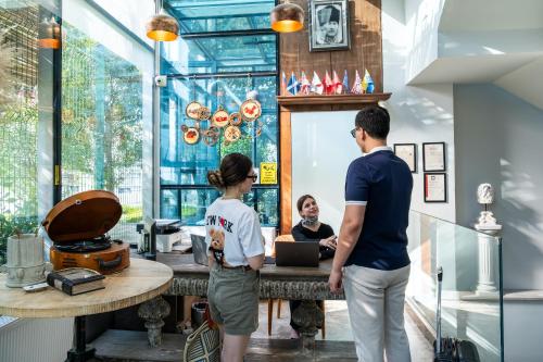 Discovery Hotel in عمرانية