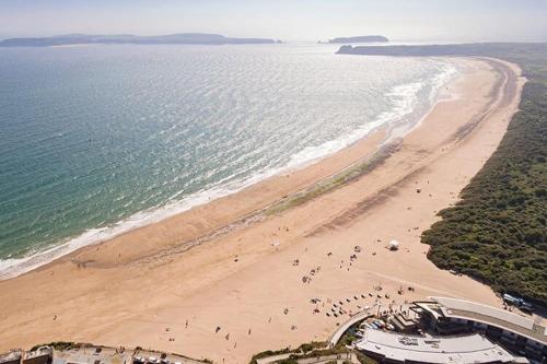 Clareston Cove - a lovely 3 bed cottage with sauna in Tenby town centre - image 3