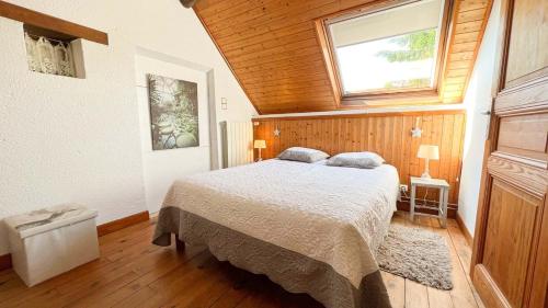 Grande maison de campagne Les Sorans in 穆蘭拉馬爾克