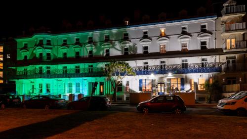 The Southcliff Hotel - image 12