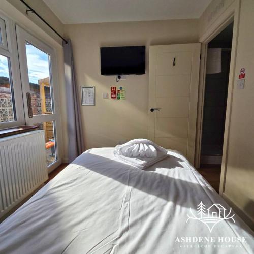 Deluxe 6 - Single - New Forest in บิวลิยู