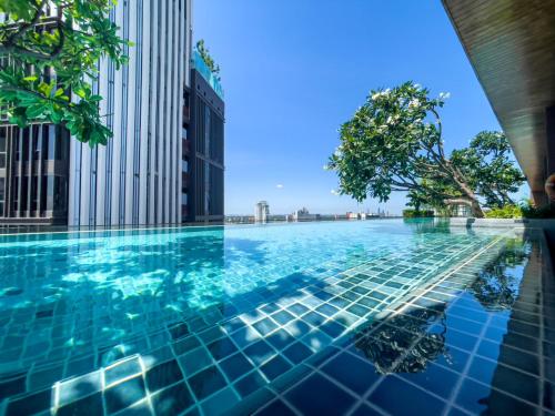 Walk to BTS Ekkamai l Urban Sukhumvit Living l Fast WiFi, Bangkok (zdjęcie 7)