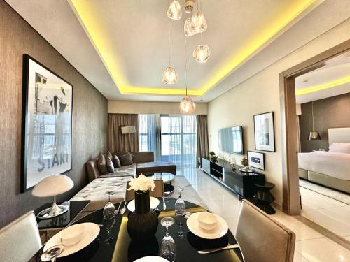Luxury 1BHK in Damac Paramount Towers Business Bay - image 6