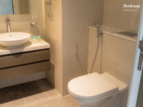 Luxury 1BHK Apartment at DAMAC Prive A Business Bay - image 10