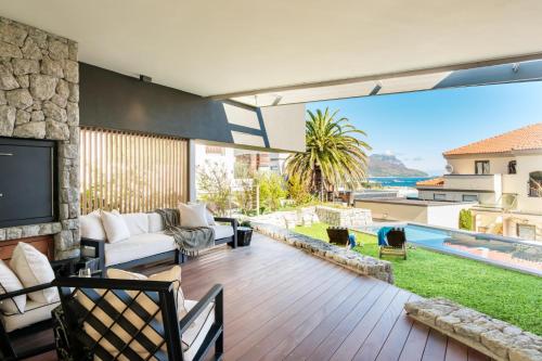 Grand Camps Bay 5bed w Views Pool Gym Villa Serena - image 13