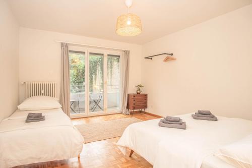 NEW Central 2-bedroom apartment with BaselCard, Basilej (fotografie 3)