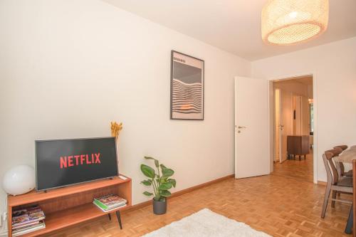 NEW Central 2-bedroom apartment with BaselCard, Basilej (fotografie 2)