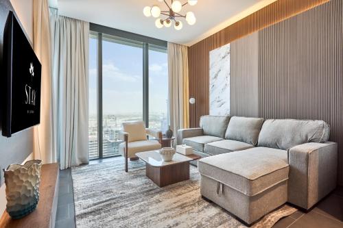 STAY BY LATINEM Luxury 1BR Holiday Home CB 2001 Near Burj Khalifa, Dubaj (fotografie 3)