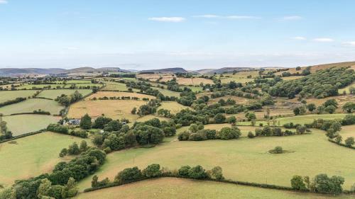 Glanyrafon Rhayader - image 9