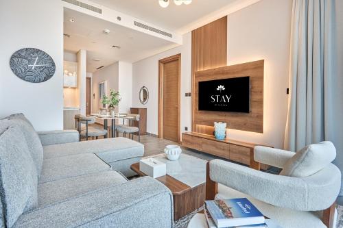 STAY BY LATINEM Luxury 1BR Holiday Home CB 2001 Near Burj Khalifa, Dubaj (fotografie 2)