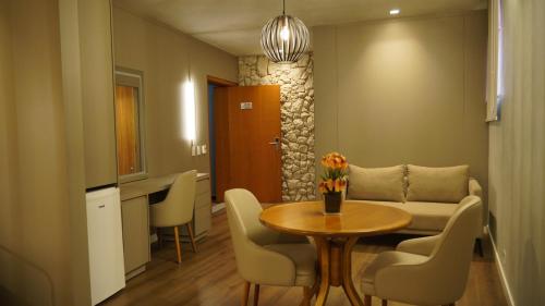 Serata Hotel