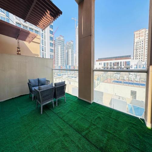 Modern 1BR w Pool and Parking At Roxana Residence, Dubai (foto 4)