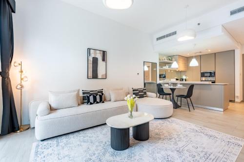 Contemporary 1Bedroom Escape in Eaton Place, Дубай (фото 6)