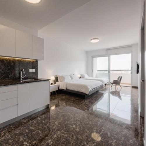 House close to airport