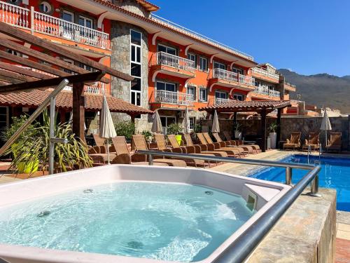 Hotel La Aldea Suites