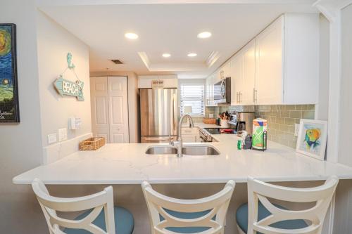 Ocean Village Club R25 - image 20