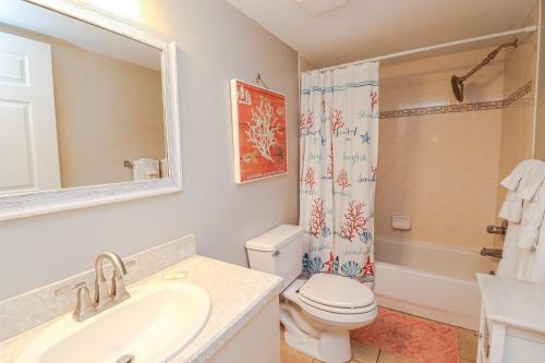 Ocean Village Club R25 - image 35
