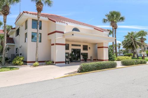 Ocean Village Club R25 - image 31