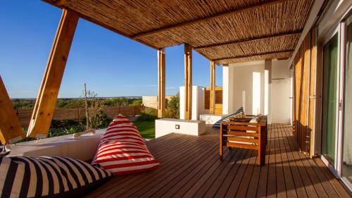 Zuhanyzó, The Tides Guest House in Leipoldtville