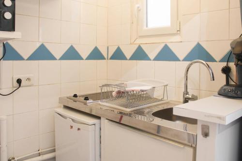 Charming bright studio near Paris in Pantin