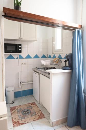 Charming bright studio near Paris in Pantin