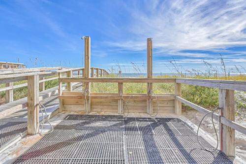 Seawind by Meyer Vacation Rentals - image 7