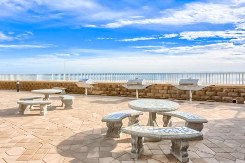 Romar Place 906 in Orange Beach (AL)