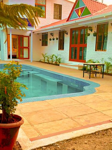 Crest 6Bhk Villa Alibaug