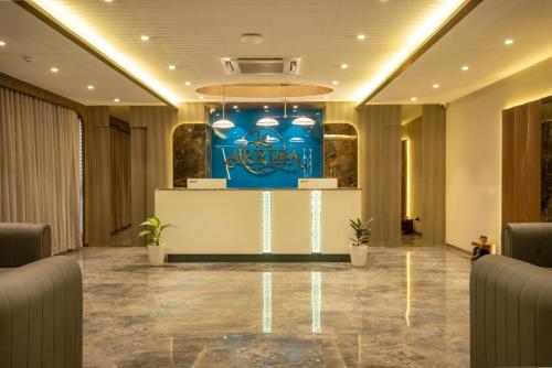 Hotel La Arriba in วัตวา