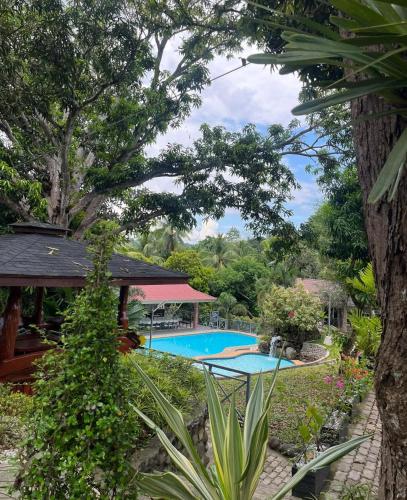 El Grande Barnyard Villas in Langub