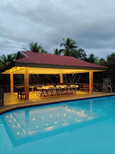 El Grande Barnyard Villas in Langub