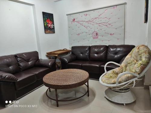 Cobertura Premium com Area Gourmet, Lazer & Limpeza Inclusa! near Subway