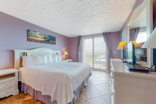Romar Tower by Meyer Vacation Rentals - image 14