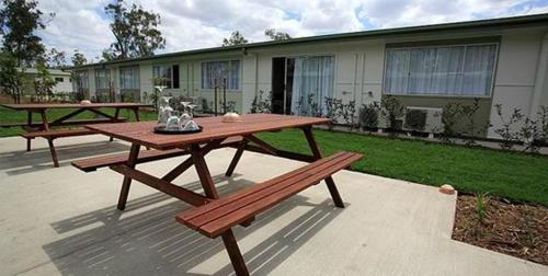 Swag Motel Set in a prime location of Middlemount, Swag Motel puts everything the city has to offer just outside your doorstep. The property offers guests a range of services and amenities designed to provide co