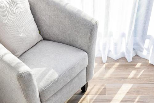 Cozy 2-BR at Belgravia Square - image 5