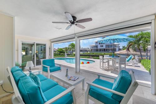 365 Henderson Court - image 6