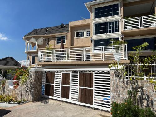 360 Rokview Suites Cozy 1BR Private Suite, Kupuis