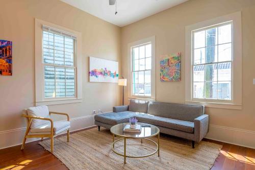 Beautiful 1bed 1bath house 4blocks French Q, near Bourbon St and steps to Jazz venues – khách sạn tại Seventh Ward
