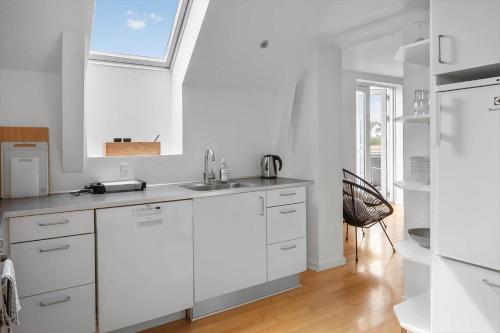 M373-Vaeggerlose-Marielyst-Strandvej-59-D-1-tv in Idestrup
