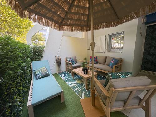 Oprema, TI TAHITI STUDIO-3MIN PLAGE-TERRASSE COSY-WIFI-PARKING - CoHôteConciergerie La Grande Motte (TI TAHITI STUDIO-3MIN PLAGE-TERRASSE COSY-WIFI-PARKING - TOP PROS SERVICESConciergerie La Grande Mot) in Le Couchant