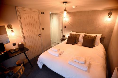 The Chequers Inn, Thornham 4