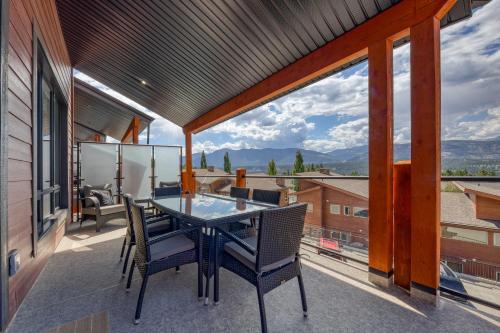 The Residences at Fairmont Ridge in แฟร์มองต์ ฮอต สปริงส์ (บริติช โคลัมเบีย)