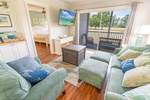 NEW! Large 2BR River Oaks Golf Pools Hot Tubs