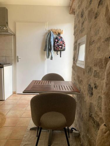 Studio with large private courtyard in Boucau