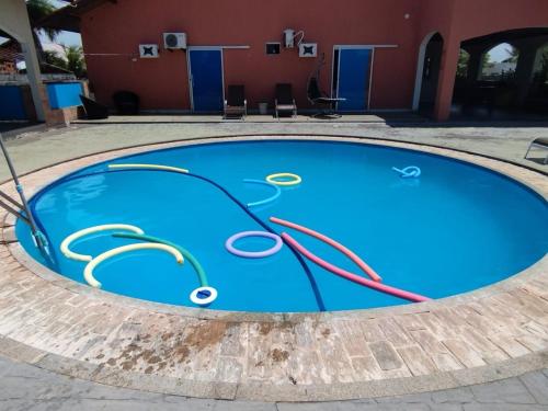 Casa com Piscina Grande em Salinas