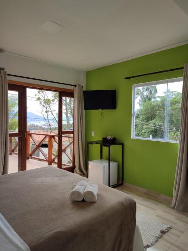 Mar a Vista Suítes ILHABELA (Mar a Vista Suites ILHABELA) in Cambaquara